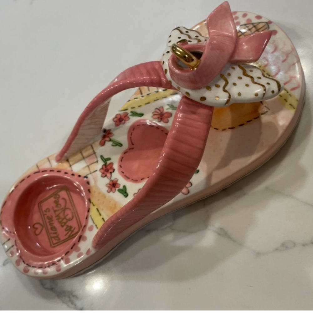 Ceramic Diane’s Happy Toes Flip Flops Tea-light Candle Holder